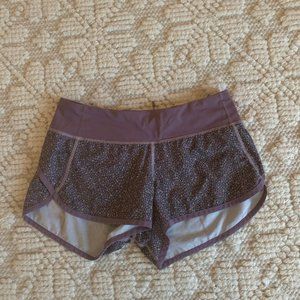 Lululemon Speed Up Low-Rise Short 2.5"
